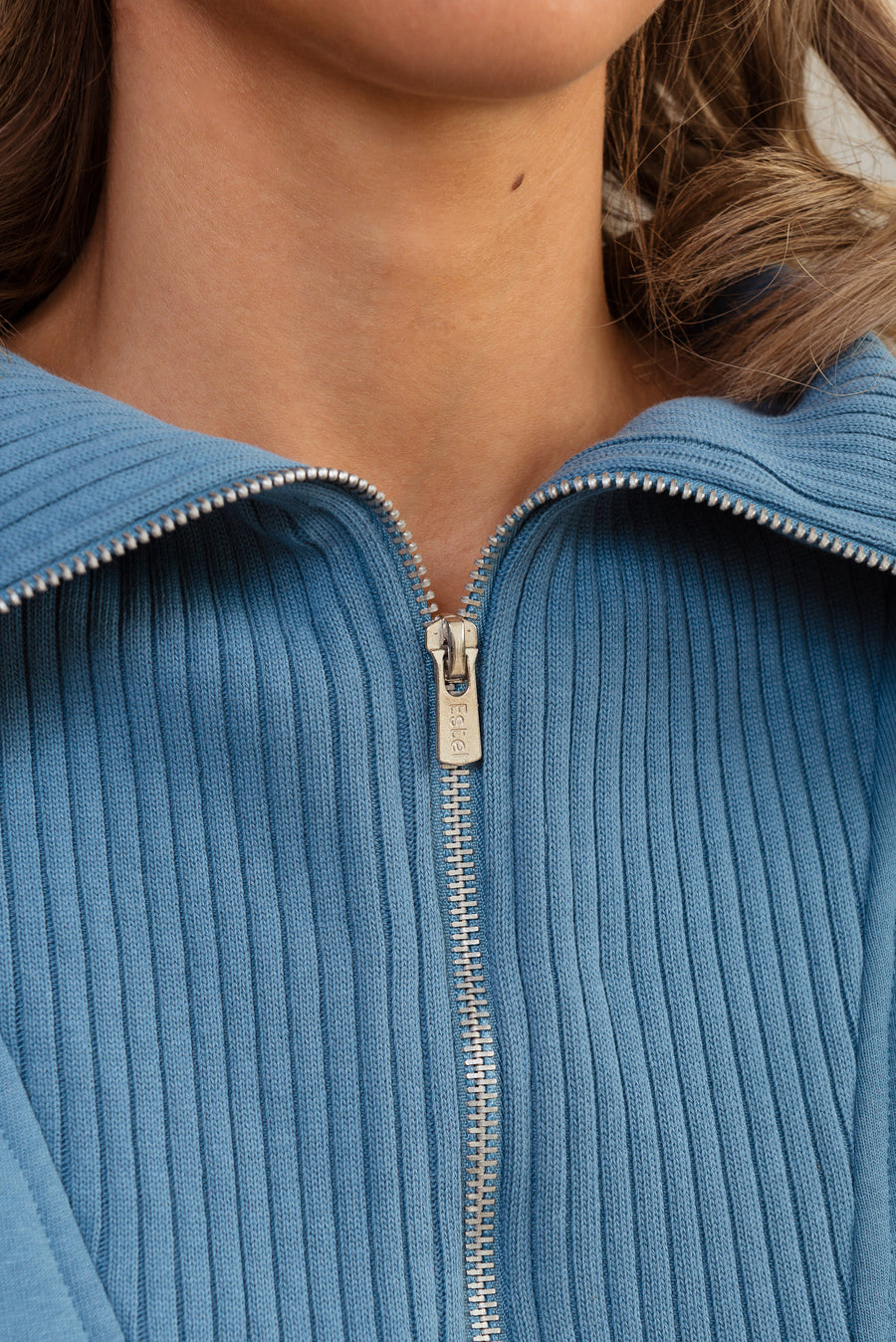 Chandail molleton demi-zip
