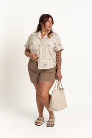 Capri shorts
